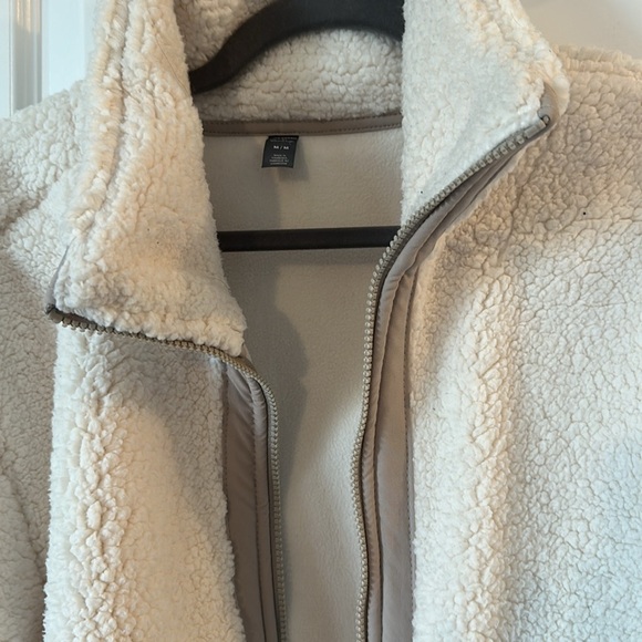 Shearling Bomber Style Coat Sasha Exeter X Joe Fresh Exclusive - Picture 2 of 3